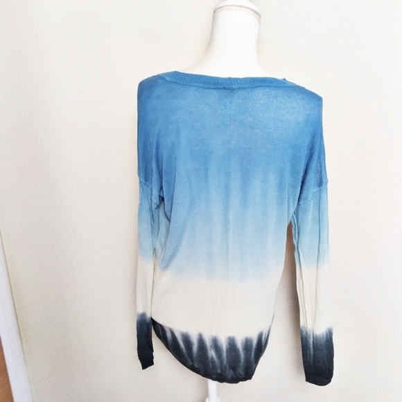 Pimkie Blue Colorblock Tunic Top Size Medium - Picture 2 of 9
